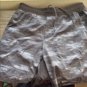 Lululemon Athletica Gray Athletic Shorts with Elastic Waistband